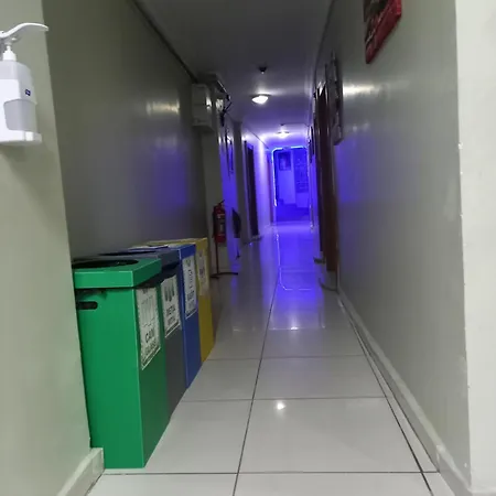 Avsin מלון דירות 2*