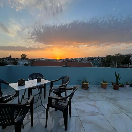 Avsin Aparthotel