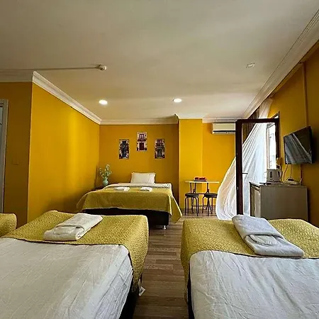 Avsin Apartmanhotel 3*
