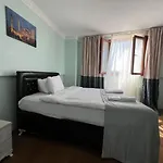 Apartahotel Avsin 2*