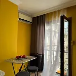 Avsin Apartahotel 2*