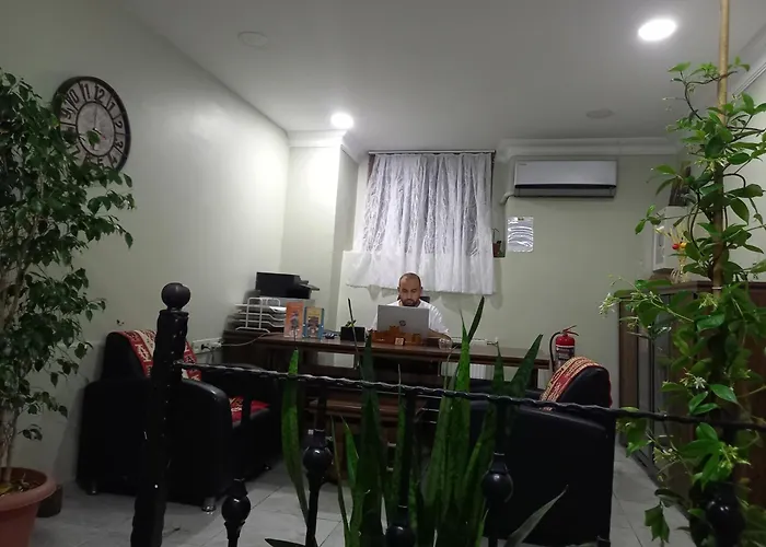 Avsin מלון דירות