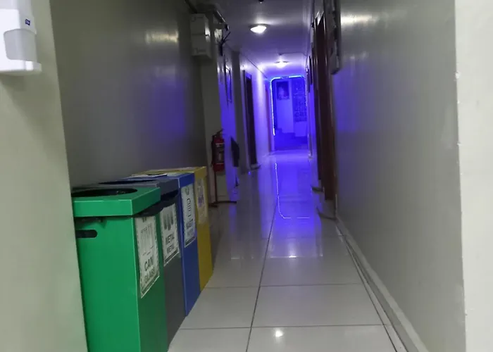 Avsin מלון דירות 2*