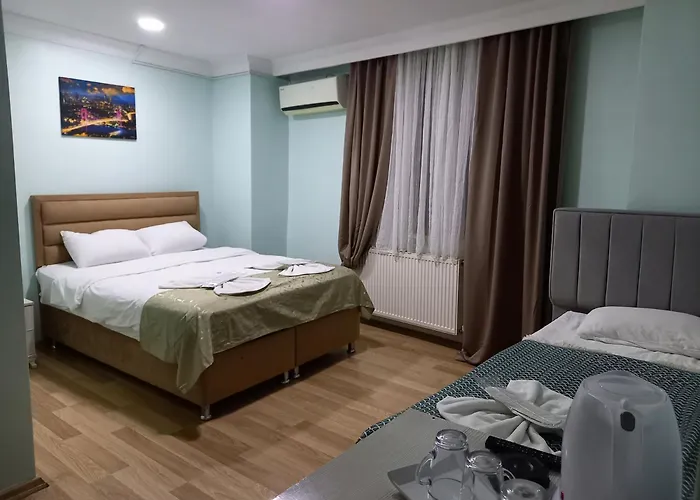 Avsin מלון דירות 2*