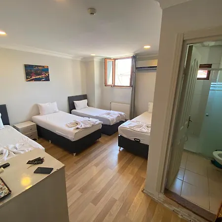 Apartahotel Avsin 3*